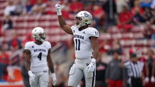 Could The Steelers Land The Best Linebacker In The 2023 NFL Draft? (Daiyan Henley). Photo by Cary Edmondson / USA TODAY Sports